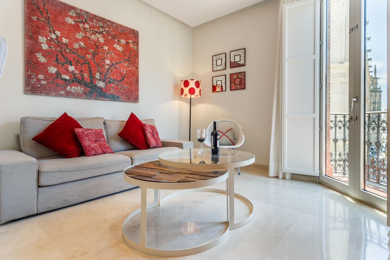 Apartamento Living By Cathedral Sevilla Bagian luar foto